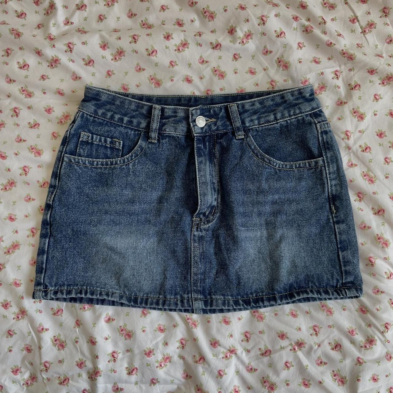 shein mini denim skirt! • never worn bc it didn’t... - Depop