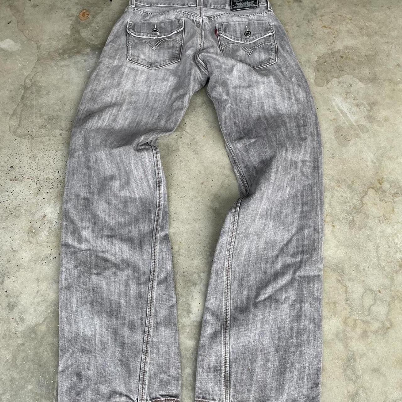 item listed by blehd