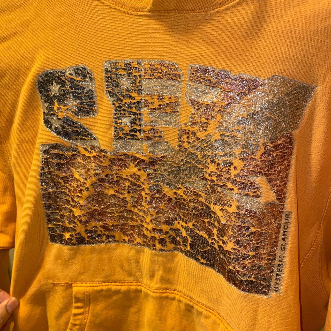 item listed by blehd