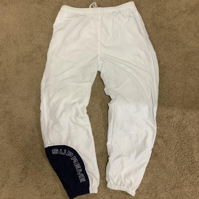 SUPREME CORNER ARC TRACK PANT. WHITE/NAVY BLUE