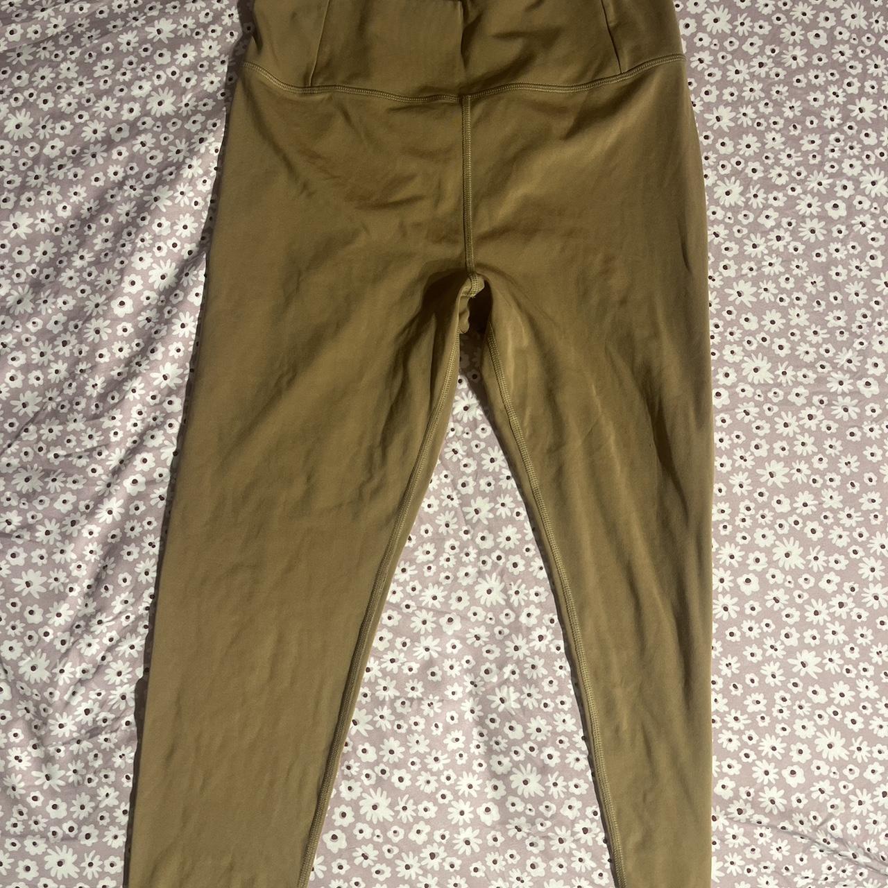 NWT Girlfriend Collective leggings in limited - Depop
