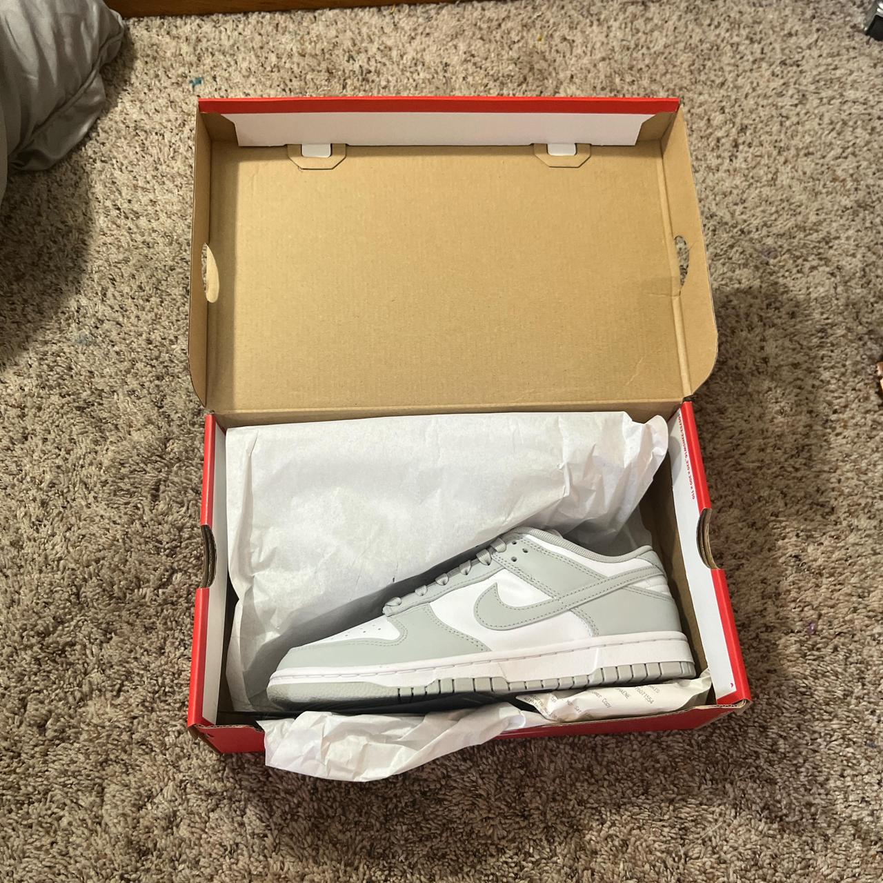 item listed by zoeylittlebit