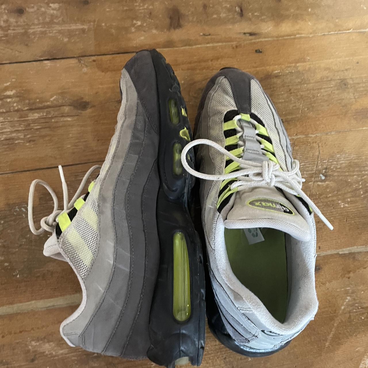 mens nike air max 95 og neon stores