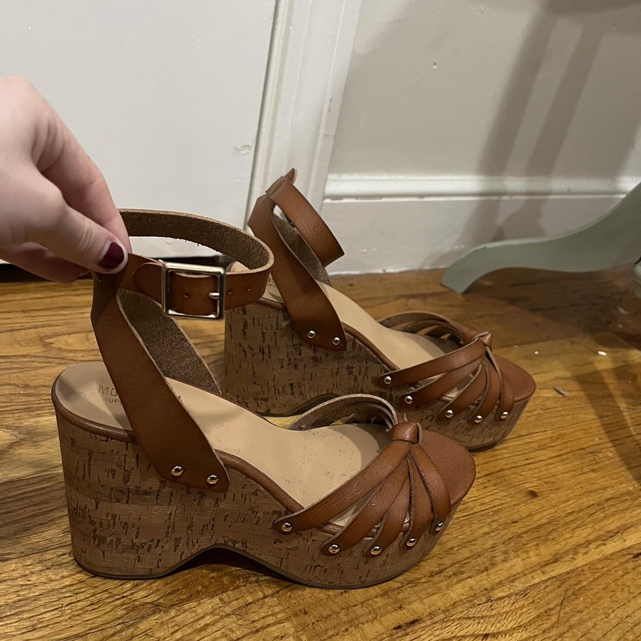 Mossimo store wedge sandals