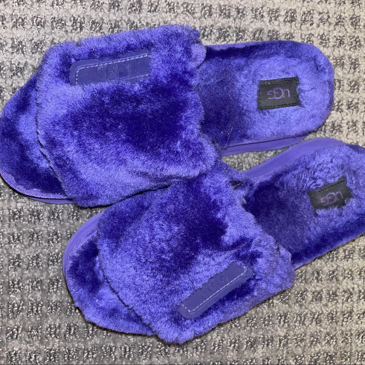 Purple fuzzy ugg discount sandals