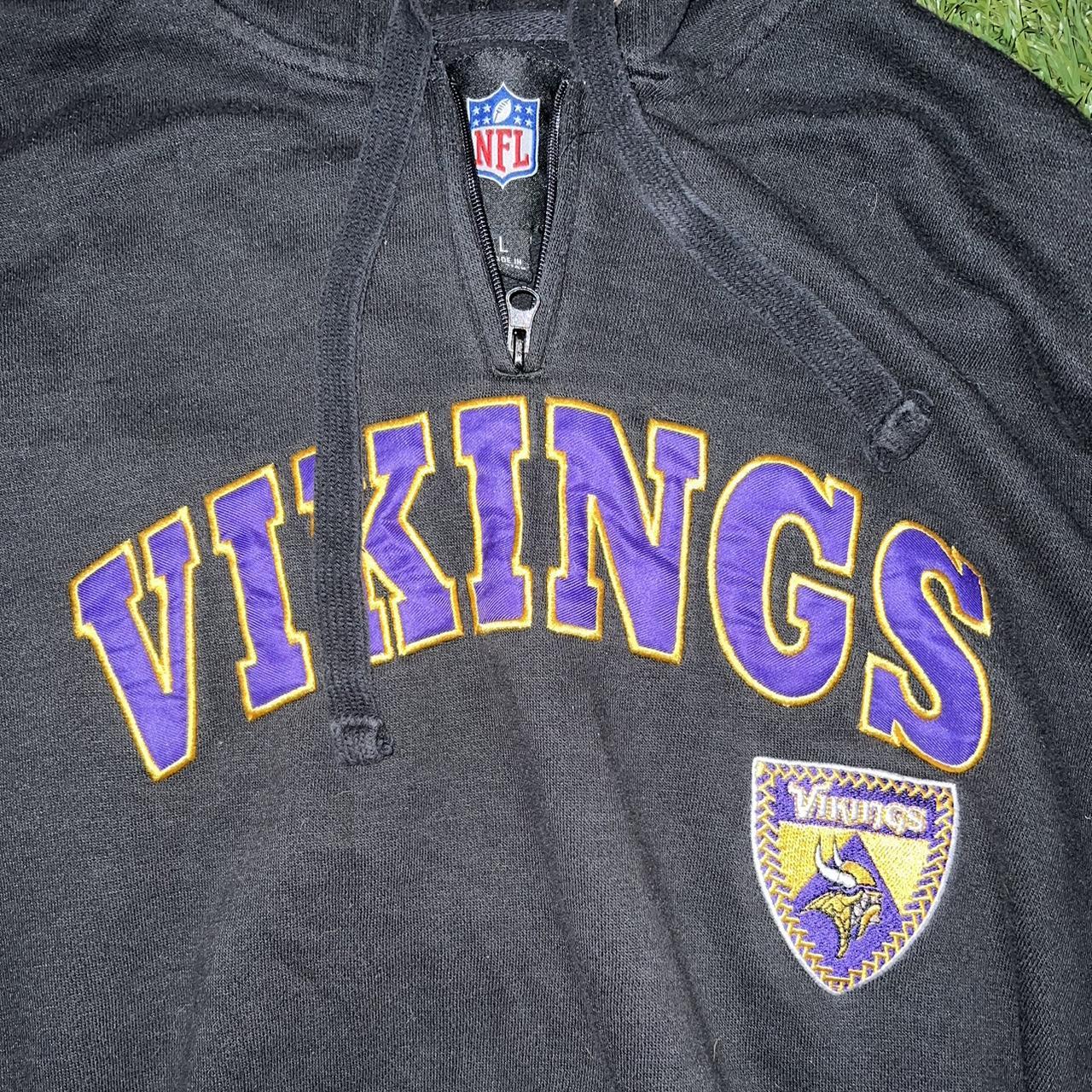 Vintage Minnesota Vikings Hoodie Characteristics: - Depop