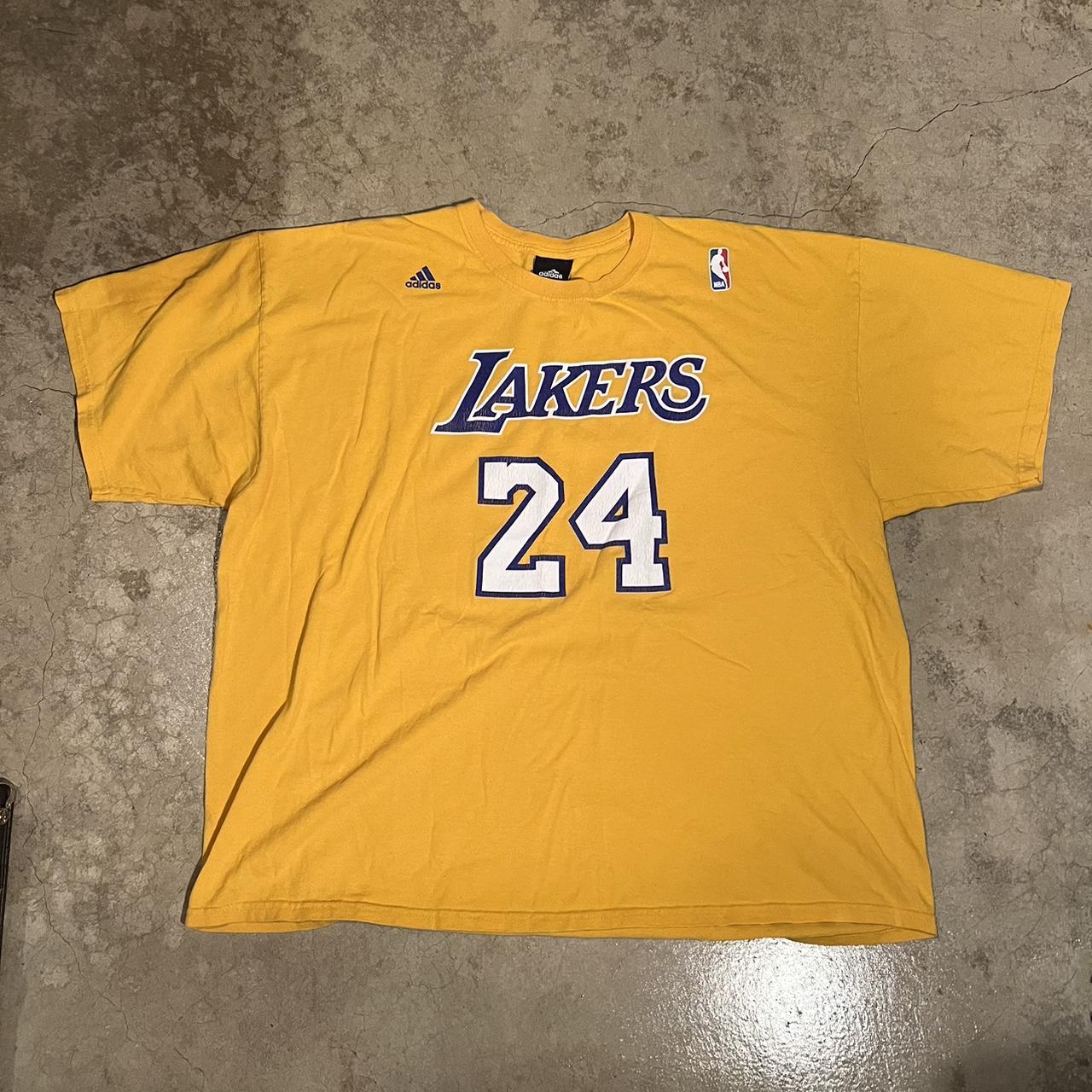 adidas, Shirts, Vintage Nba Adidas Los Angeles Lakers Kobe Bryant Jersey  Mens Xl Sewn 24 Yellow