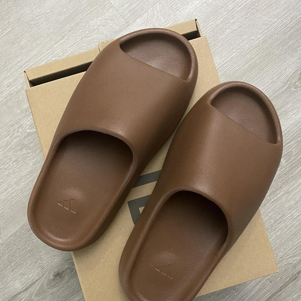 mens yeezy slides