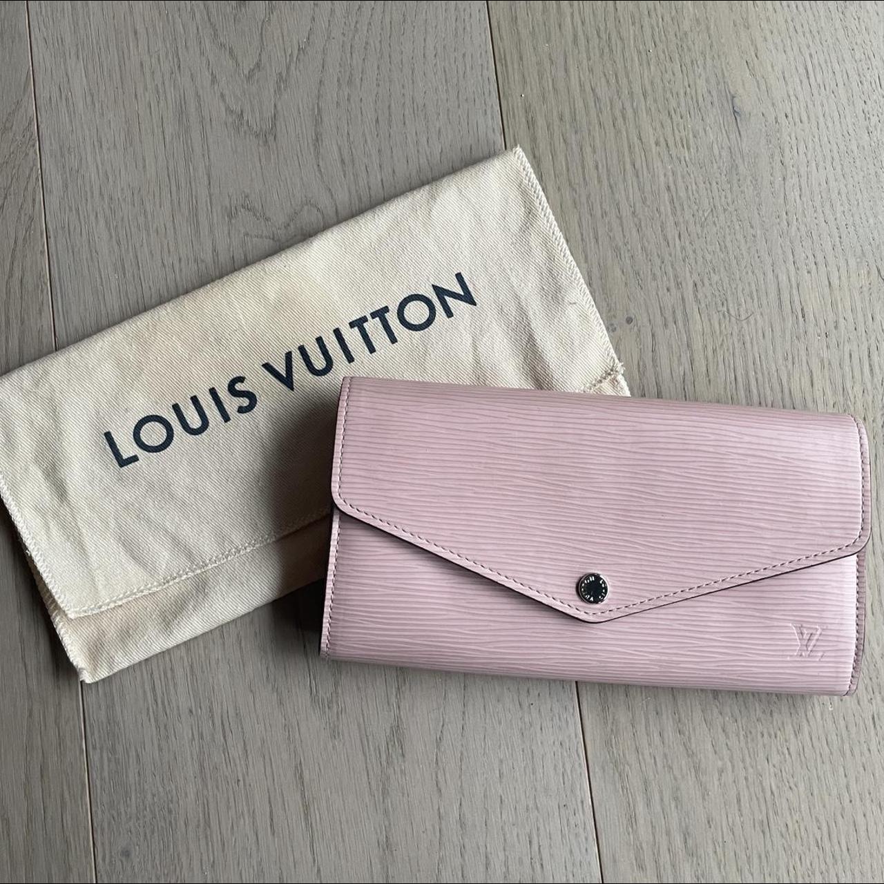 Vintage rare Louis Vuitton Monogram Sarah wallet - Depop