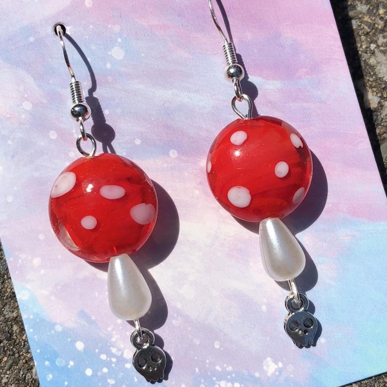 The POISON MUSHROOM / Beaded selling mushroom earrings