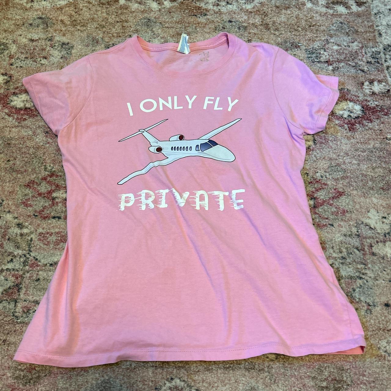item listed by hotgirlsbuymyclothes