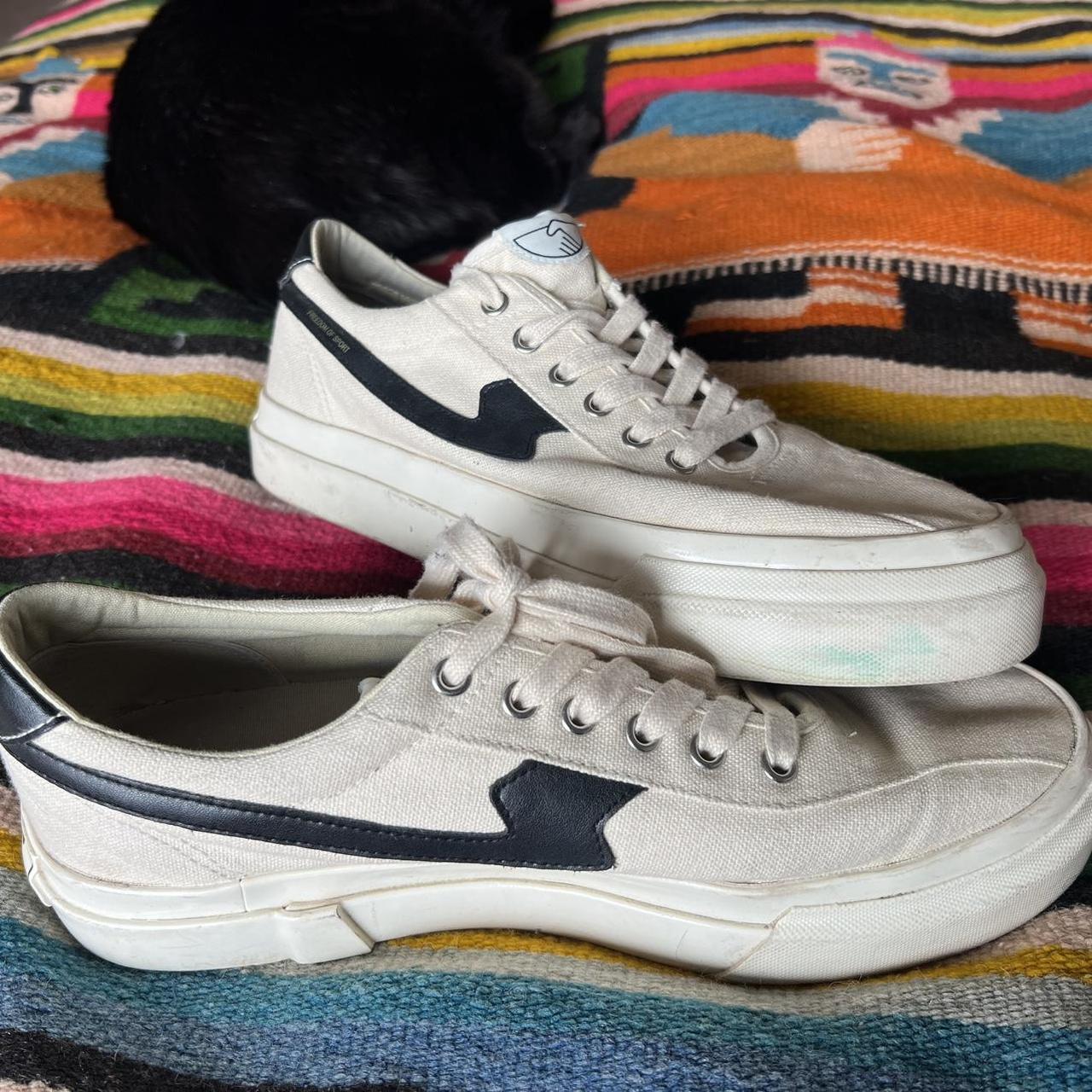item listed by lurkthestreet