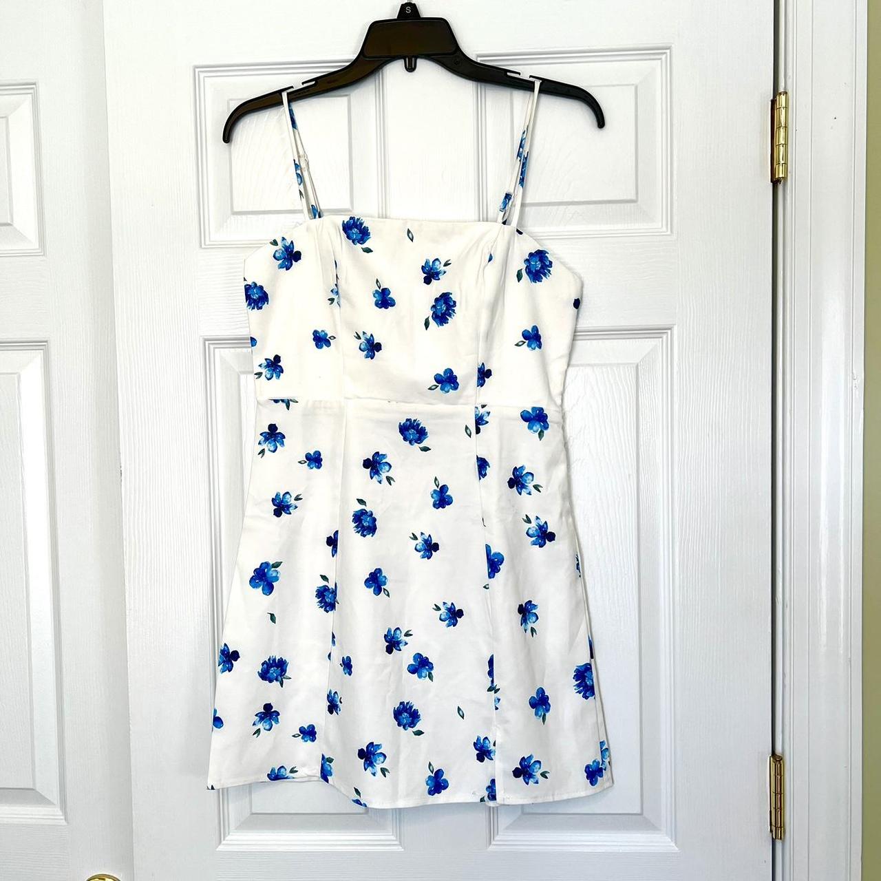 Princess Polly Women's Blue and White Dress | Depop