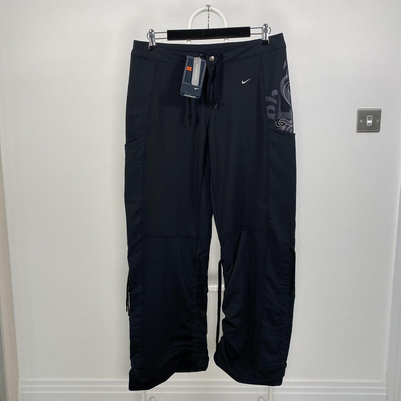 Nike Women's Black Joggerstracksuits Depop