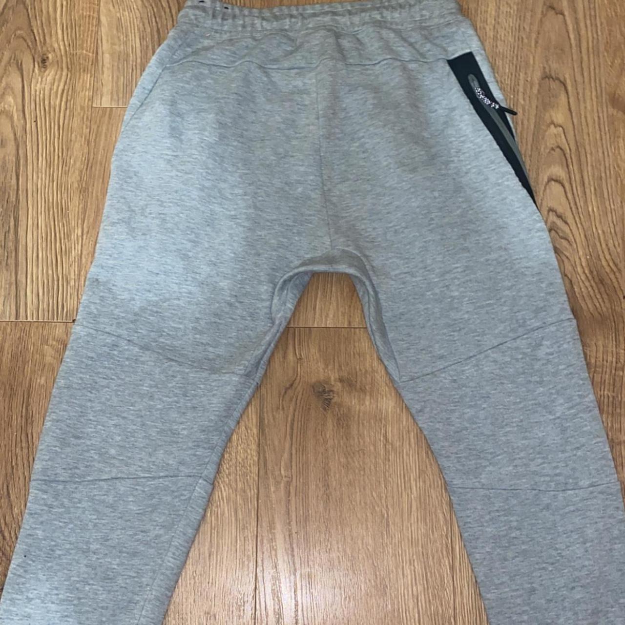 old season grey tech fleece