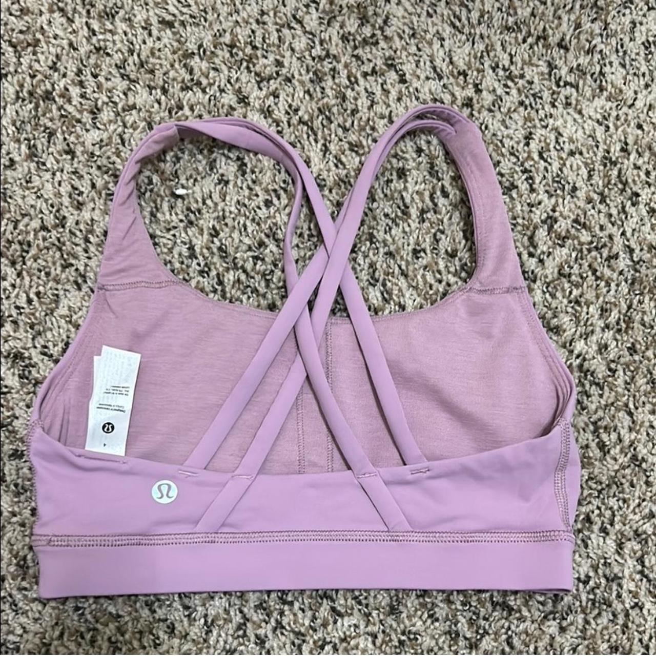 item listed by leonegiat