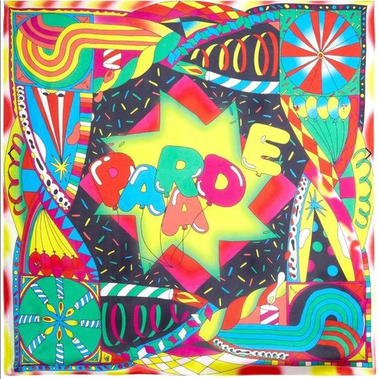 Parade Scarf 🤍 - Depop