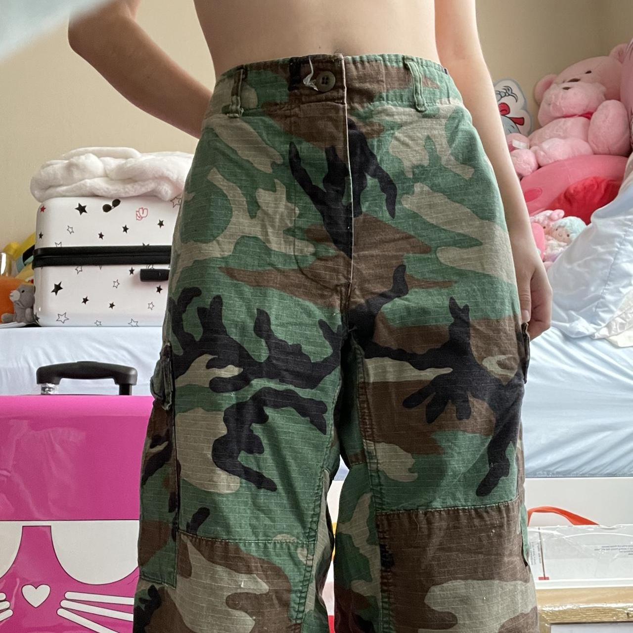 Urban Outfitters Women S Trousers Depop   P0 