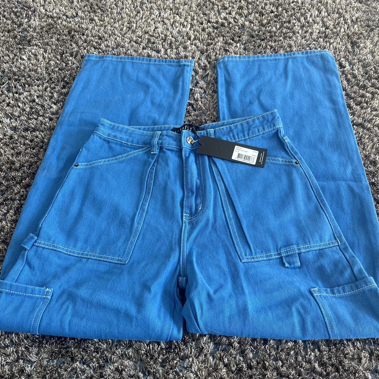 Blue lioness cargo jeans size small Rp: $99 Never... - Depop