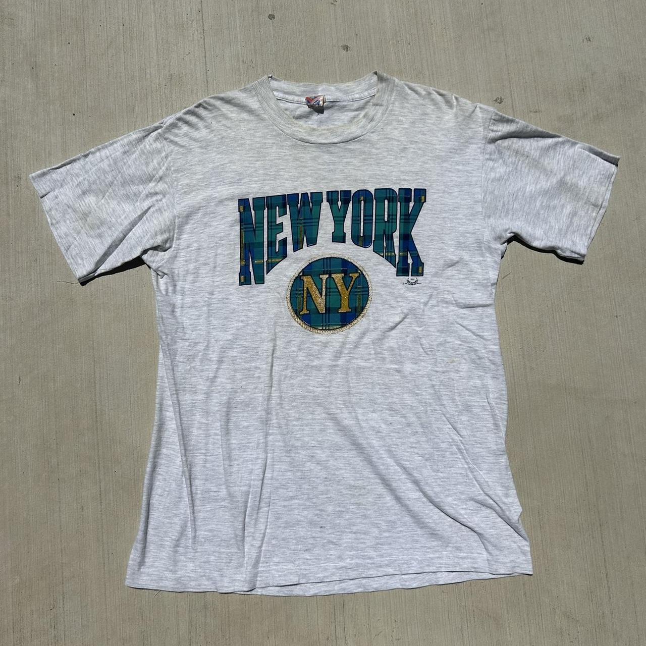 White/green New York shirt ( size small) - Depop