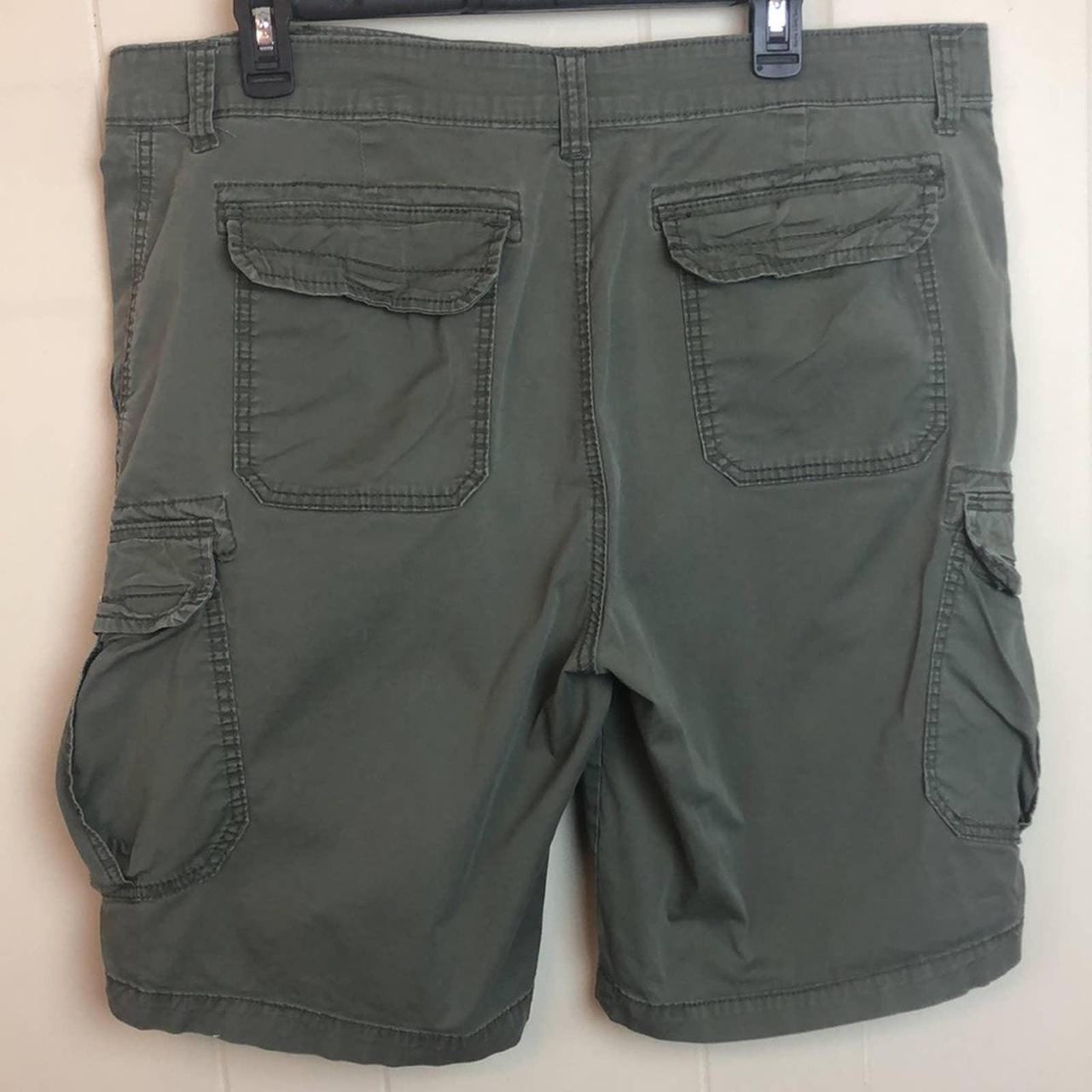 Union Bay Men's Green Shorts (2)