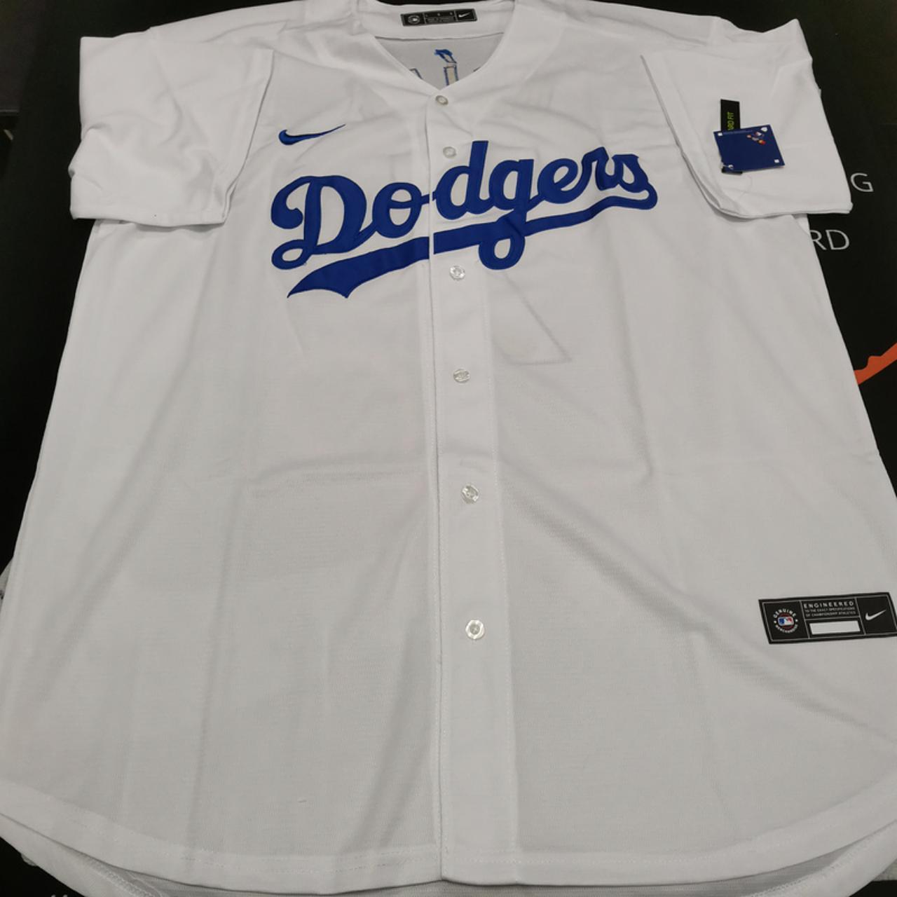 Extra Large Urias Los Angeles Dodgers Jersey - Depop