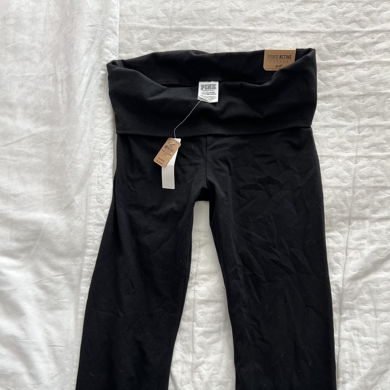 black mid rise leggings bought new, and have - Depop