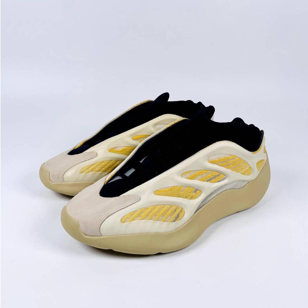 Adidas yeezy 700 mens 2025 yellow