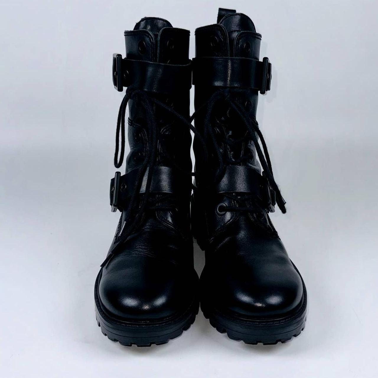 Kendall and kylie discount eliya combat boots