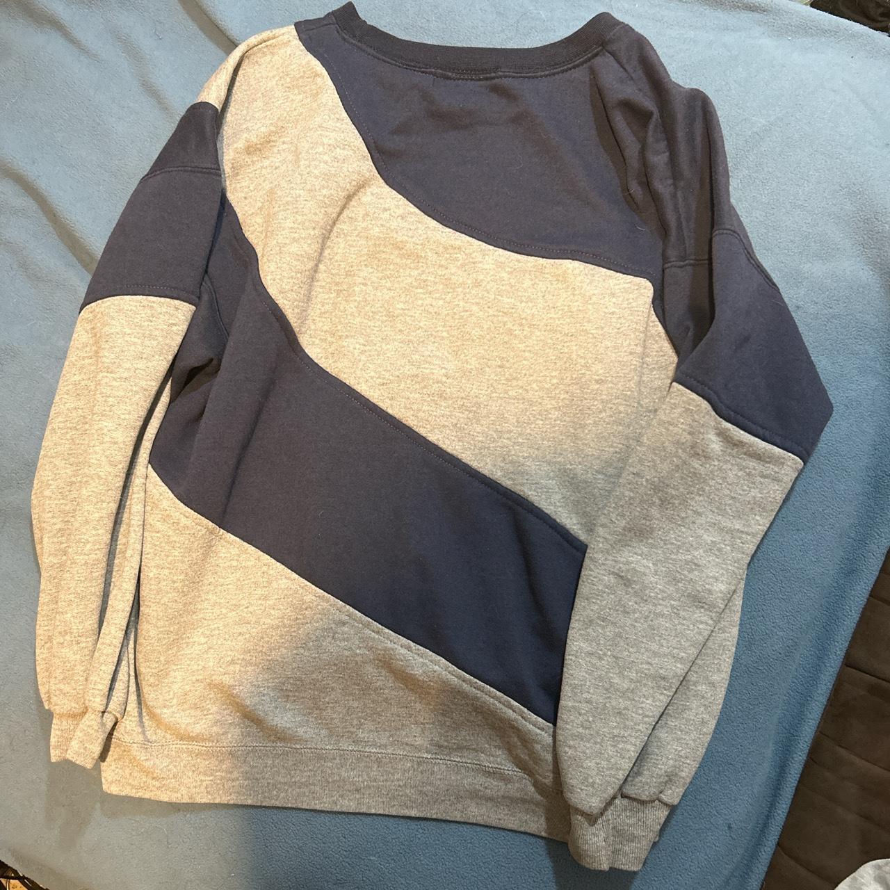 Vintage 90s Nike Crewneck Nice cream color with the - Depop