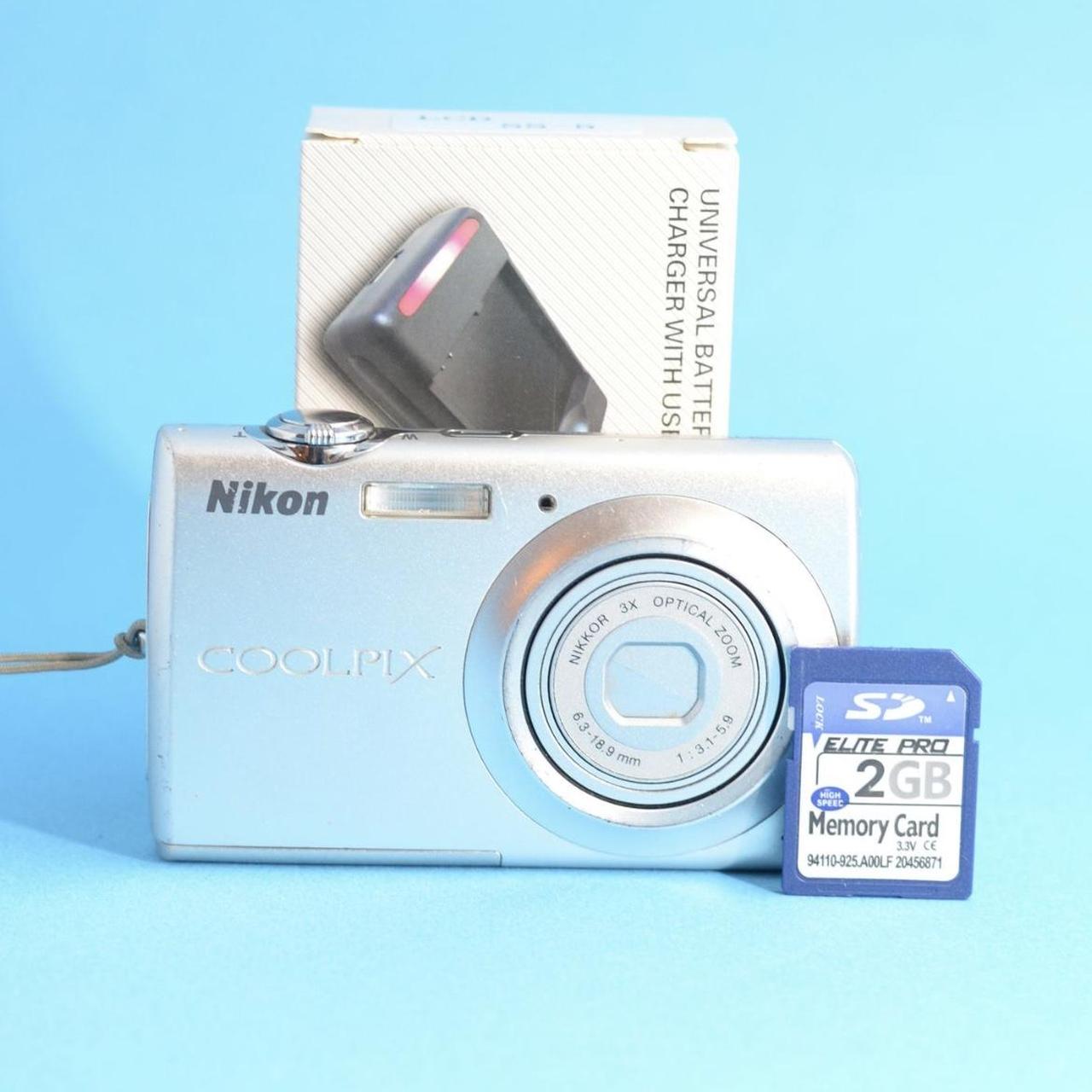 Nikon Coolpix S203 10MP Digital camera This... Depop