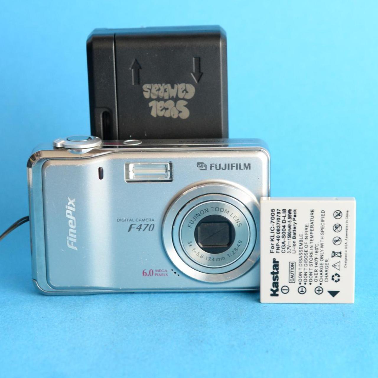 Fujifilm Finepix F470 6MP Digital Camera Tested... Depop