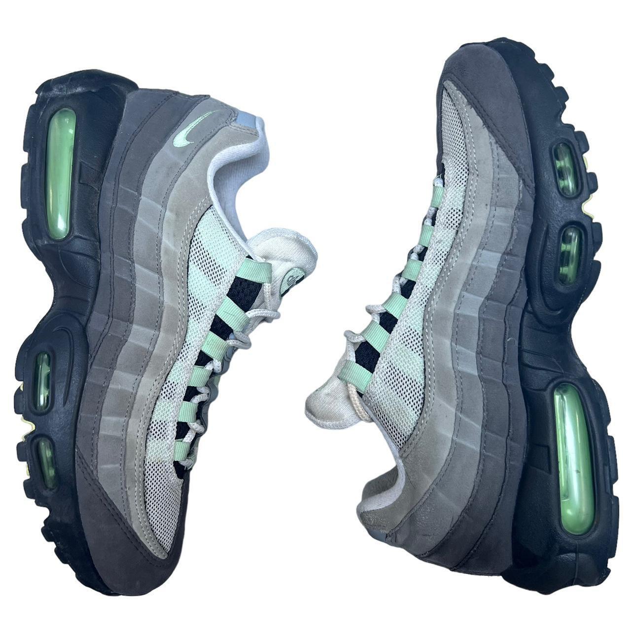 送料無料 中古 箱あり NIKE Air Max 95 OG Fresh Mint WHITE/FRESH MINT ナイキ エアマックス 95 フレッシュミント 27cm