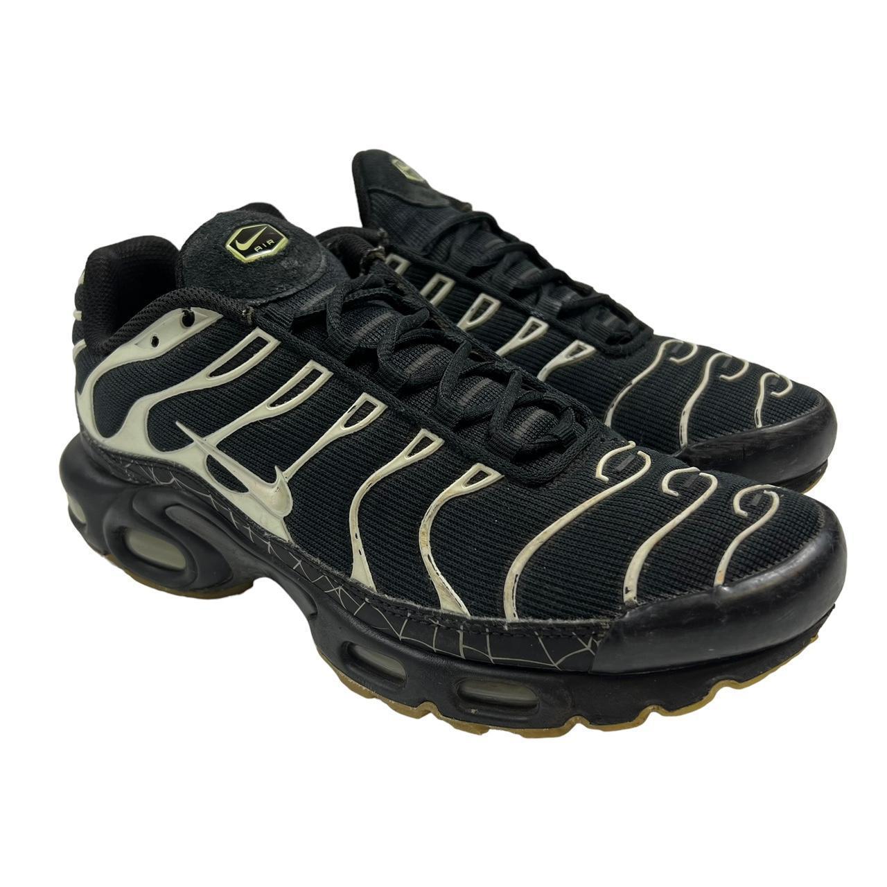 nike air max plus tn spider web