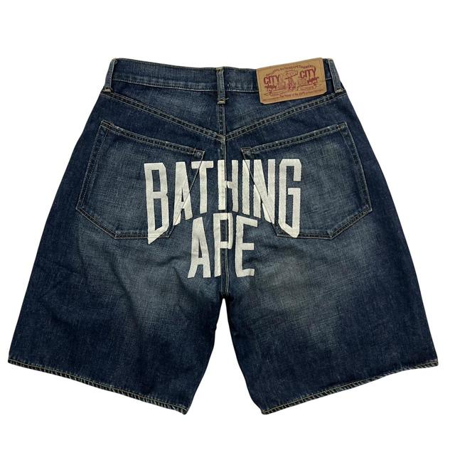 A BATHING APE デニムショートパンツ Lサイズ A BATHING APE デニムショートパンツ Lサイズ A BATHING APE デニム