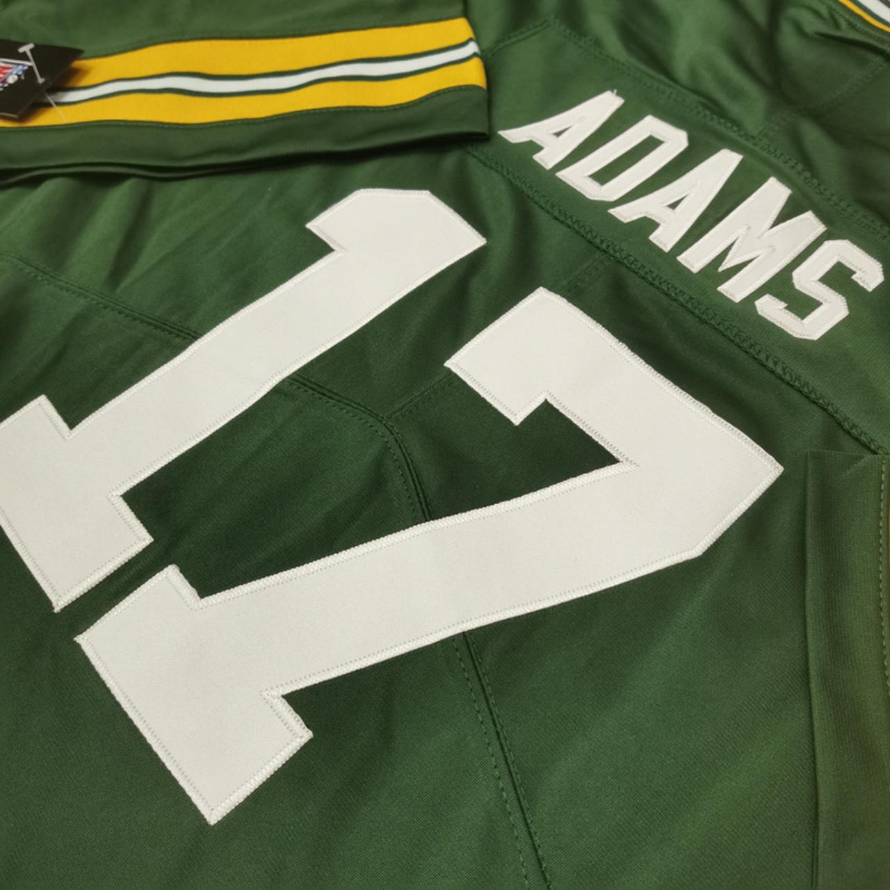 JS2327 #17 Davante Adams Green Bay Packers Vapor - Depop