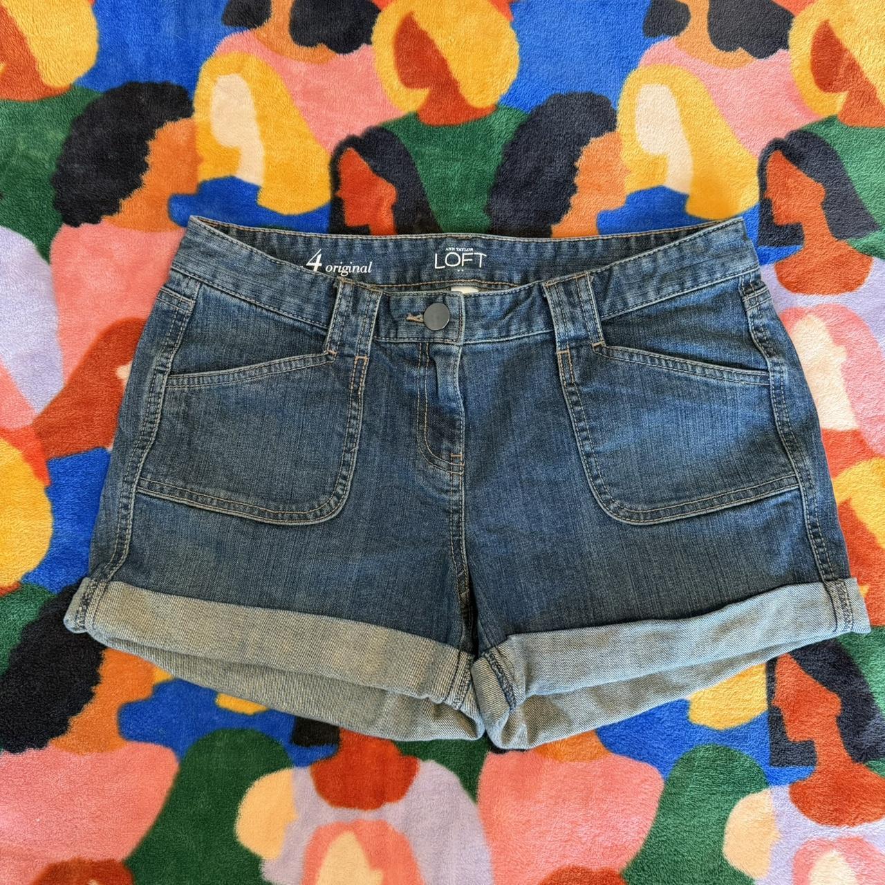 item listed by thryftee
