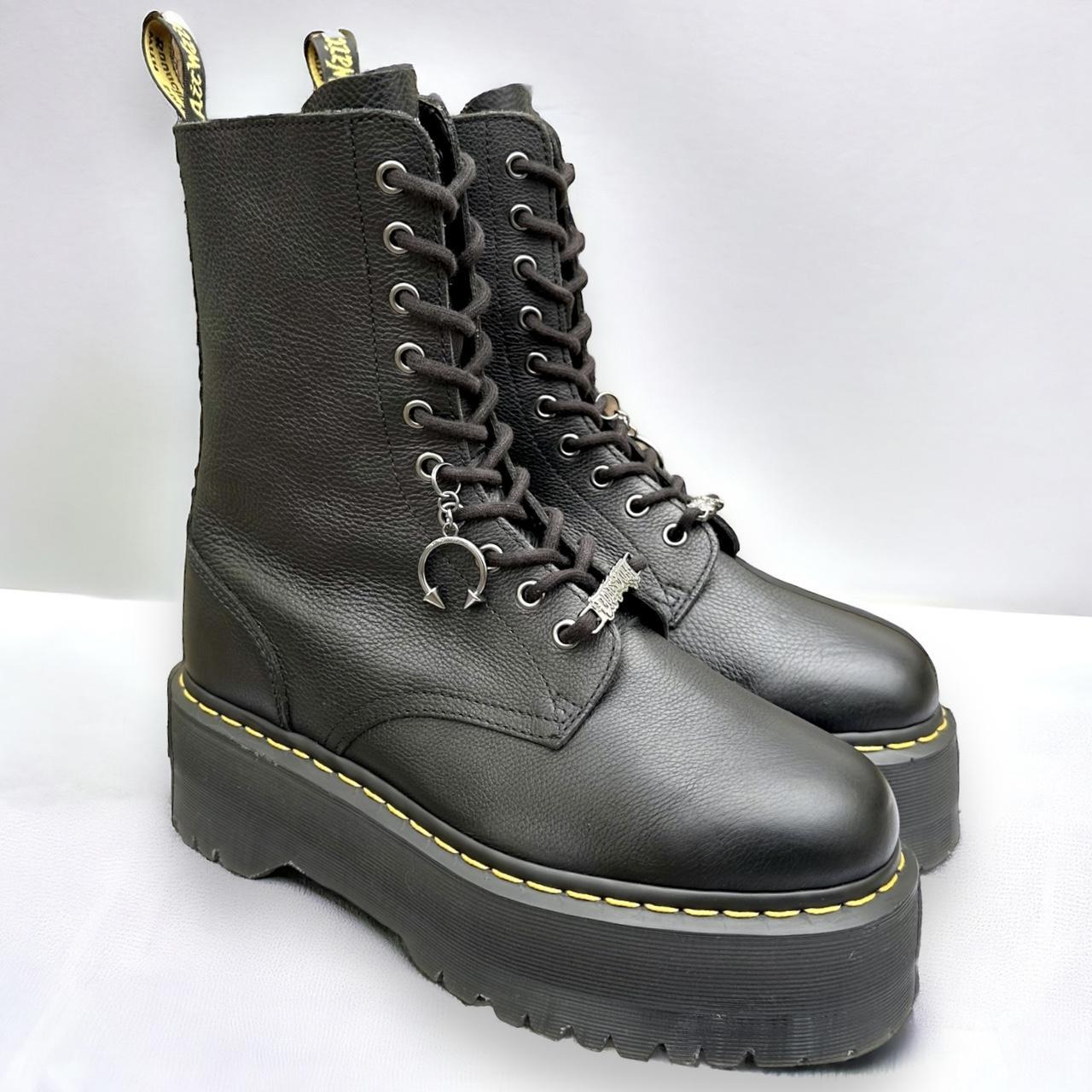 Dollskill dr outlet martens