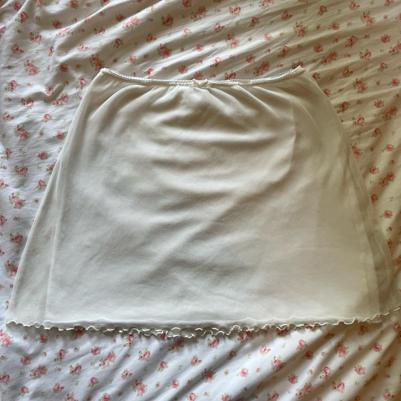 Brandy Melville Women's White Skirt Depop