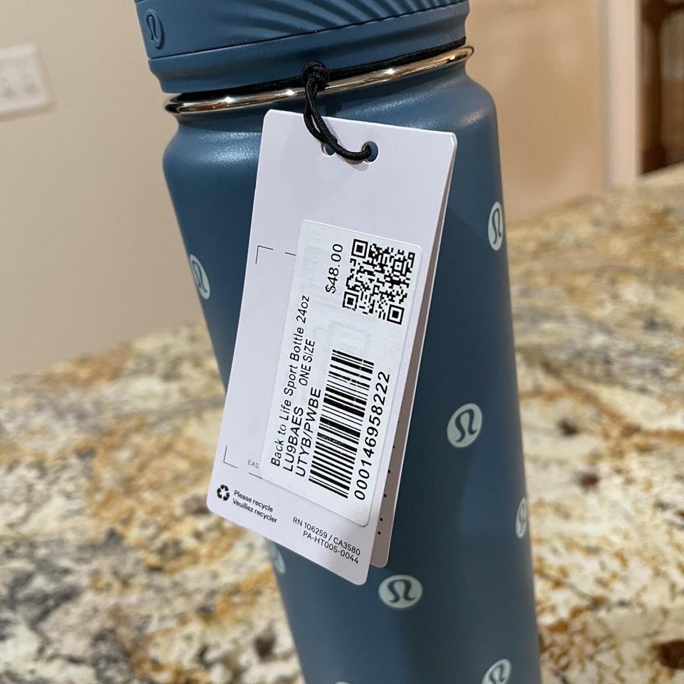 Lululemon Back To Life Sport Bottle *24oz In Blue