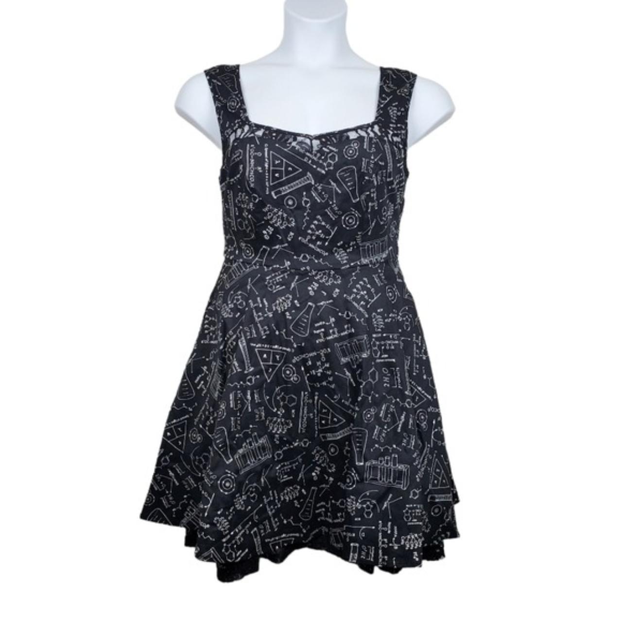 Hot topic science dress hotsell