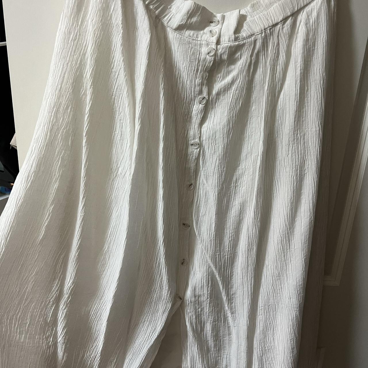 H&M+ Women's White Skirt | Depop