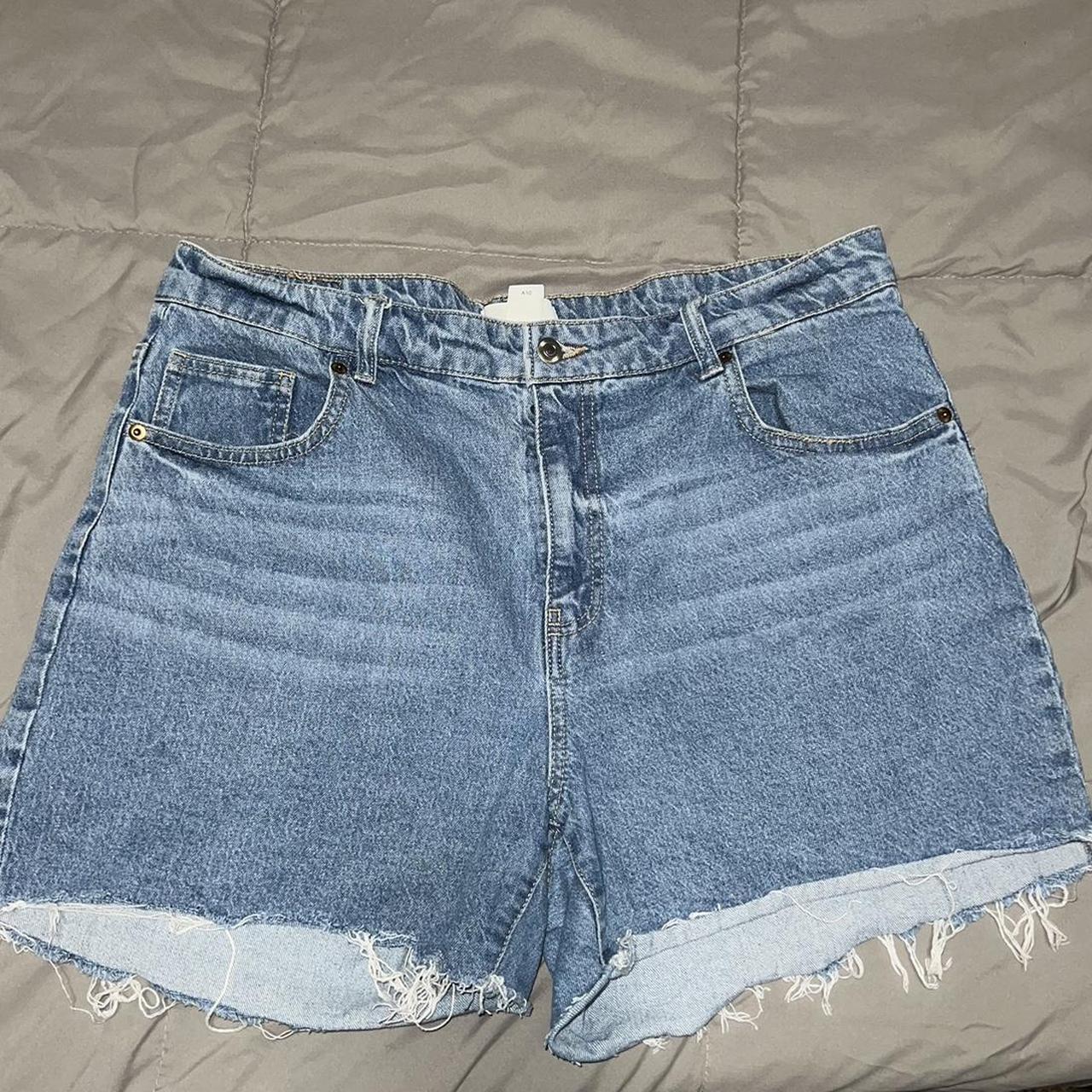 blue cut off shorts (fits like a size 14) Depop