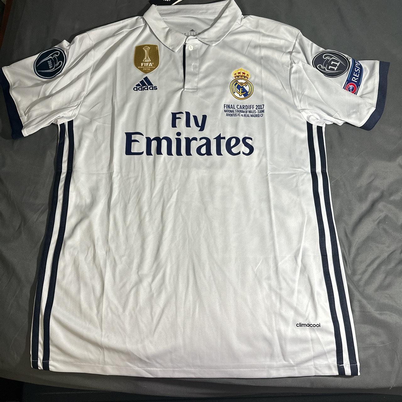 Real Madrid Home Kit 2016/17 Players Version / REAL SPORTS FÚTBOL