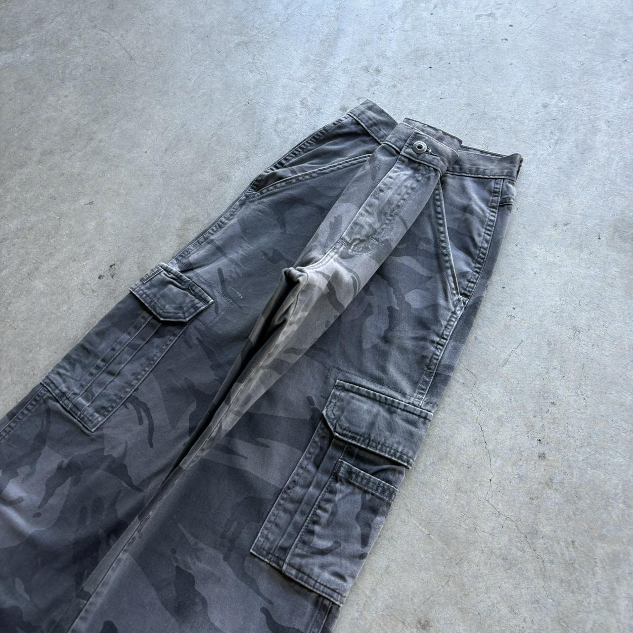 Vintage baggy grey camo cargo skate jeans Perfect... - Depop