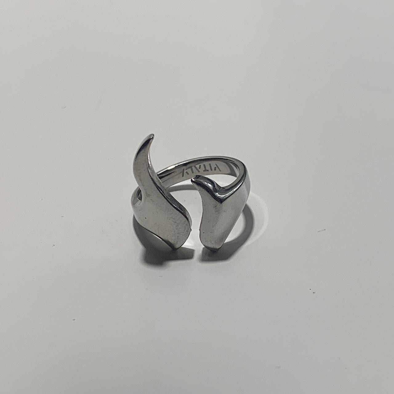 Vitaly Spark Ring size 6 price negotiable - Depop