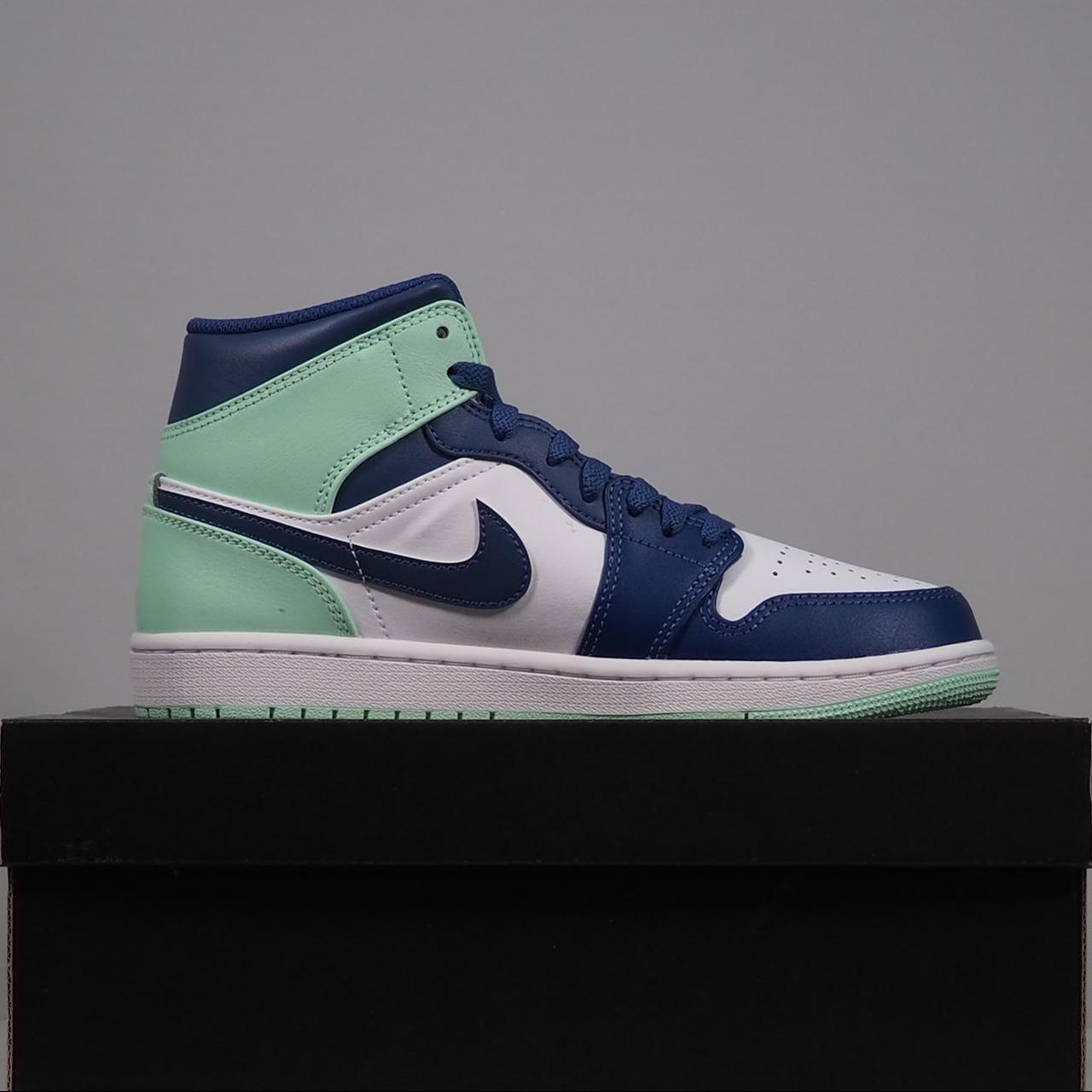 jordan one mint