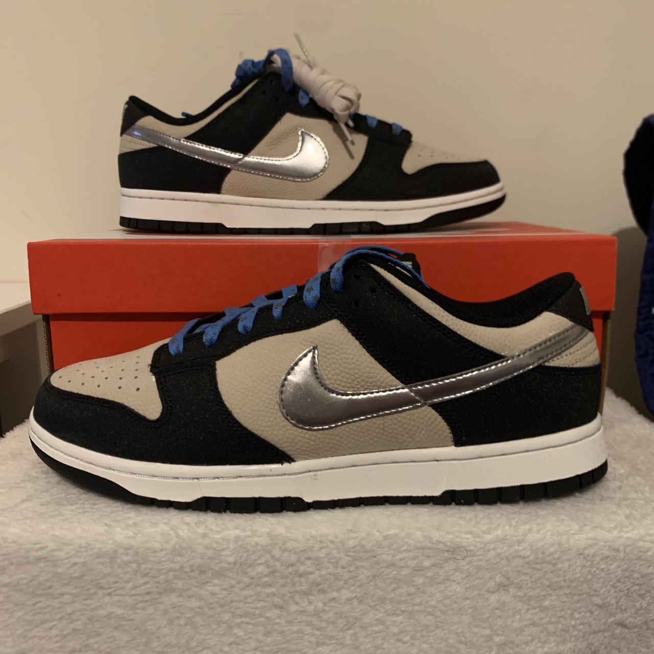 mens cream nike trainers