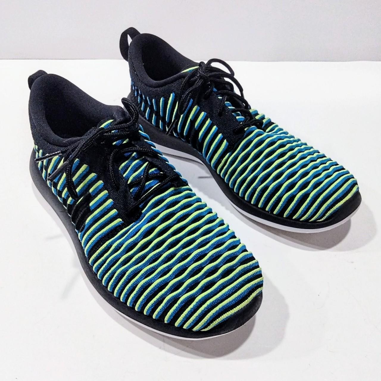 Roshe 2 flyknit store womens