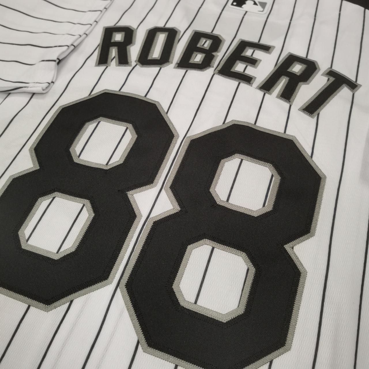 Nike Men's Chicago White Sox Luis Robert #88 Black T-Shirt